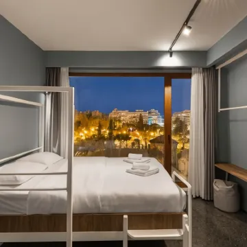 زيس إ لوس هوستل Hotels near البرج الأبيض في سالونيك