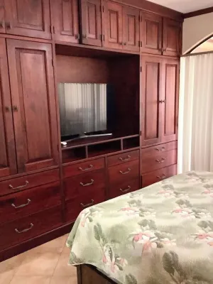 Amazing ocean view condo, steps to the beach, 3 pools, gated community