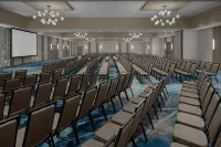 Sheraton Milwaukee Brookfield Hotel