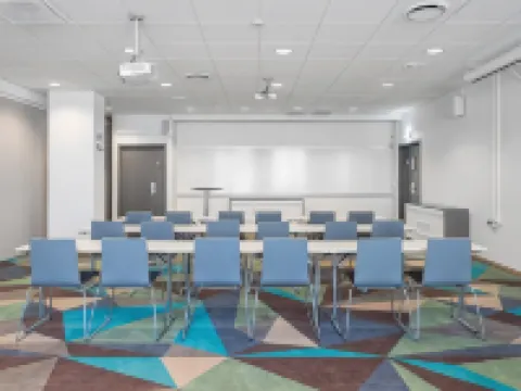 كواليتي هوتل لوليا فنادق في لوليا