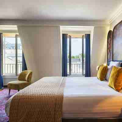 Hôtel le Versailles. Rooms