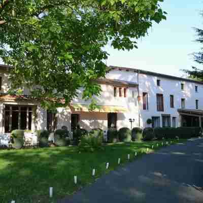Logis Hôtel le Clos Saint Eloi Hotel Exterior