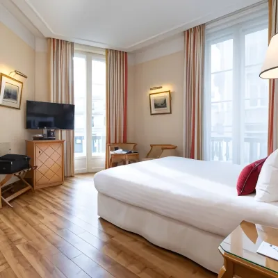 Hotel Etats Unis Opera Hotels in der Nähe von Opéra Garnier
