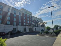 Holiday Inn PADUCAH RIVERFRONT by IHG