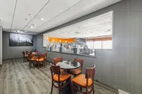 Howard Johnson by Wyndham Lexington