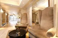 Manhattan Hotel