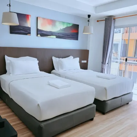 Whale Hostel Cha-Am
