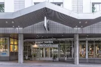 Scandic Tampere Hämeenpuisto Hotel dekat Pääkirjasto Mesto