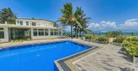 Manara Beach - en bord de mer