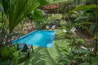 Villas Jacquelina - Pools