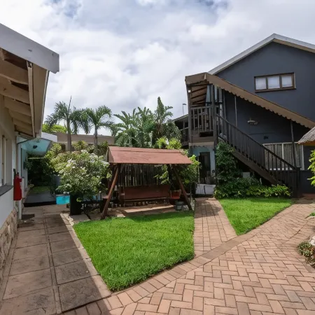 Boma Lodge