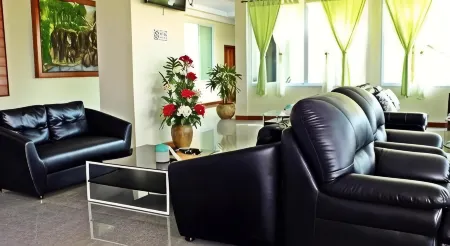 Baan Ingna Resort Hotel Отели в г. Mueang Chaiyaphum