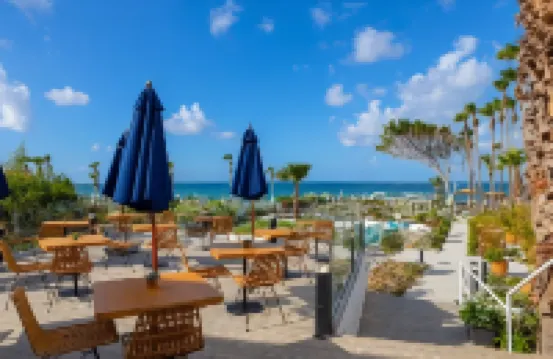 Leonardo Plaza Cypria Maris Beach Hotel & Spa