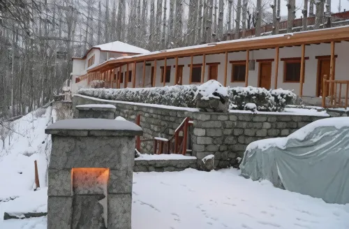 Hunza Serena Hotel Hotels in Karimabad