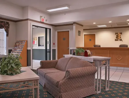 Super 8 by Wyndham Rochester