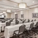 Doubletree by Hilton Chicago Midway Airport Hotels in Burbank