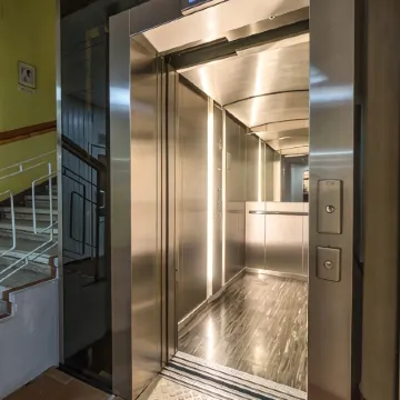 Severnaya Korona Hotel