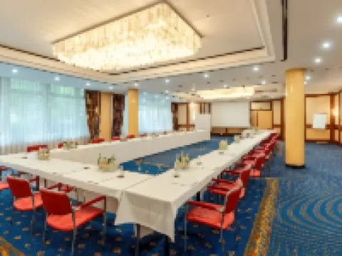 プラザ プレミアム シュヴェリーン シュヴェリーンのホテル