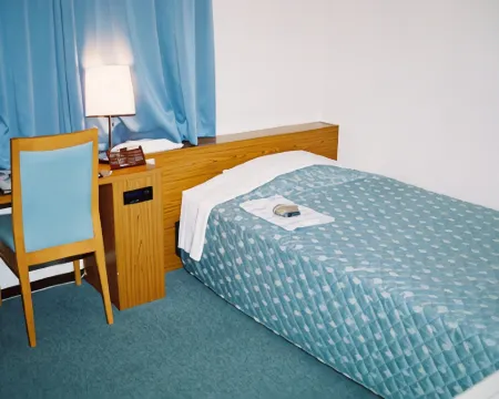 Echizenya Hotel Hotels in Sanjo