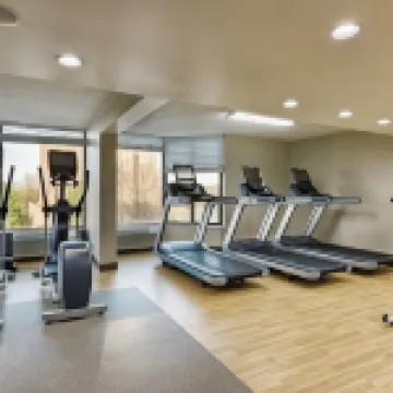 DoubleTree by Hilton Hotel Johnson City