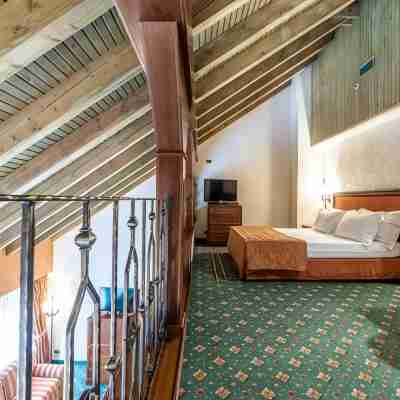 Lux Garden Hotel Rooms