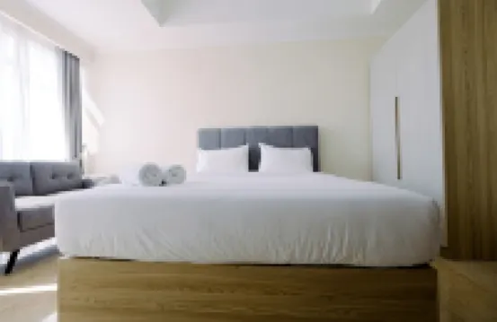 Nice Studio Menteng Park Apartment by Travelio