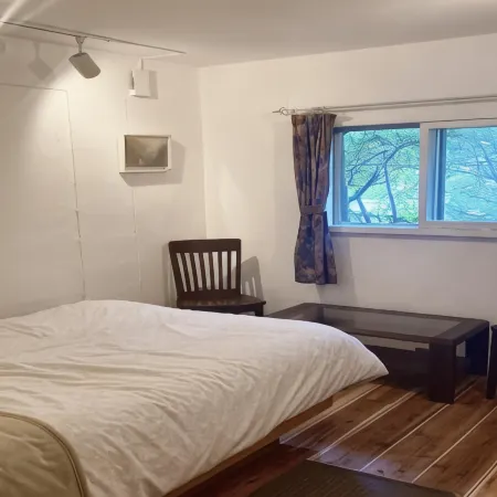 Gallery Hara and Guest House