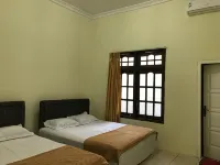 Jack East Villa Situbondo Hotels in Situbondo