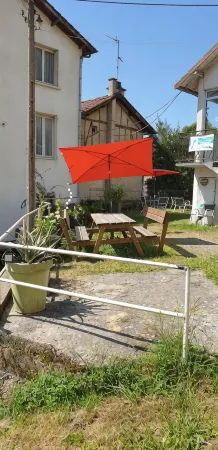 Le Faubourg Отели в г. Каденак-Гар