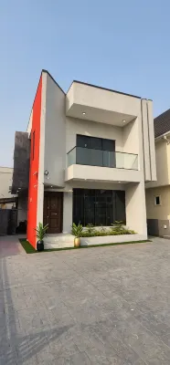 Comfort Plus - Villa in Lekki Lagos. Hotels in 