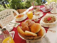 Elite Hotels near Delices