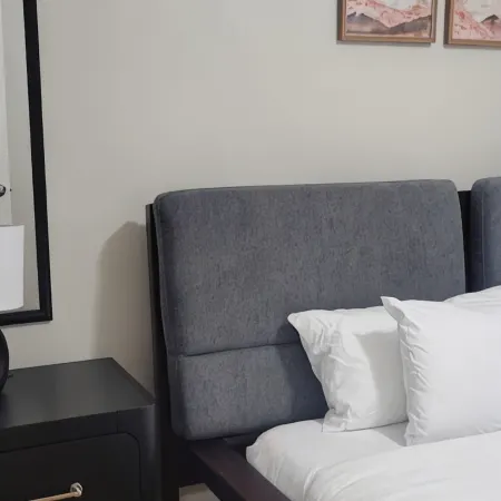 Charming 3-bedroom house with AC and WiFi in pleasant Newark