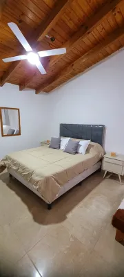Brand NEW 2-bedroom house in Mendoza with private garage AC Heat all rooms WiFi فنادق في Godoy Cruz