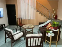 Dino House Hotels in Taiping