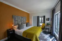 トゥワイス セントラル ゲストハウス のホテル