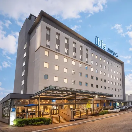 Ibis Budget Blumenau