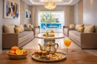 Luxurious Apartment in Sidi Bou Zid with Garden View - 3-Star