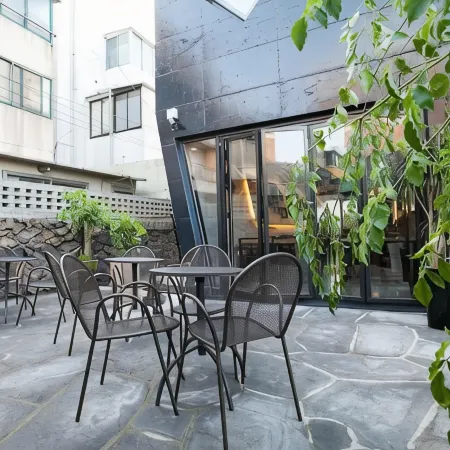 Mir Guesthouse