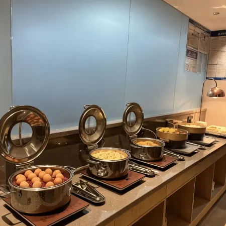 Xitianwu Hotel (Lanzhou Wanda Olympic Sports Center Subway Station Branch)