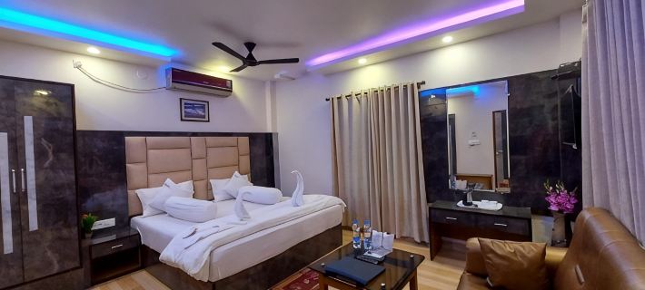 Mohana  Beach Resort Hotele w: Mandarmoni