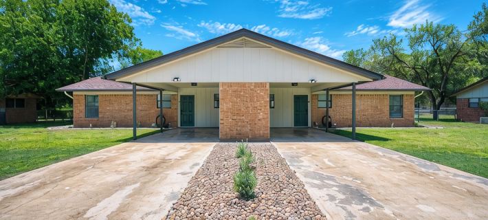 King & Queen Bed - Guadalupe Hip Haven - Near downtown New Braunfels! Hotels in Guadalupe County