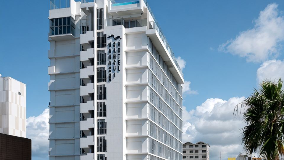HOTEL SANSUI NAHA 琉球温泉 波之上の湯