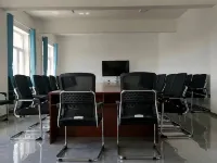 Xiyue Art Apartment (foshan Zumiao Lingnan Tiandi Zumiao Subway Station Branch) Hotels near NOVA