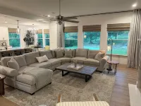 Quiet 4BR 2.5BA Modern New Country Home in Weatherford