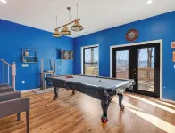 Beautiful and relaxing mountain log cabin with stunning views