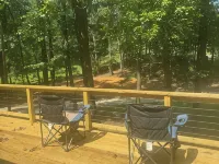 Treehouse Now Available! A 5-Bedroom, 2 Driveways, 1.2 Acres. 807 Brunson Drive Hotels in Albemarle