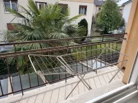 Locazione Glicine with 3 rooms for 4 guests with private parking and garden.