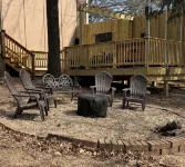 Waterfront Studio with Hot Tub & Fire Pit Sleeps 4 のホテル