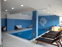 Elegant Lux Hotel - Pools