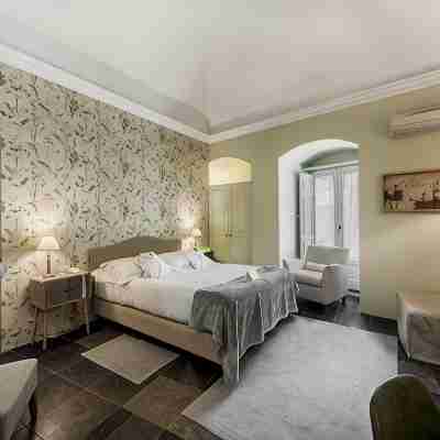 Locanda Don Serafino Historical Boutique Hotel Rooms